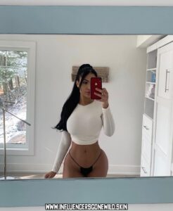 Katthleenaa Female Athletic Body Asian Black Hair Slim Thick